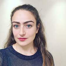 So if you want to get rid of that fuzz along your upper lip, hairs on your chin, or sprouts between your brows, here's what you need to know about each possible way, plus the best hair. A Woman Stopped Removing Facial Hair And A Year Later Shares How It Changed Her Life