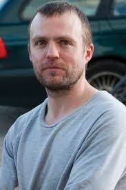 Scott Graham's Instagram, Twitter & Facebook