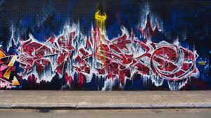The artist prefers his identity to remain private. Skare Artisti Graffiti Throw Up Magazine