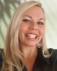 Amy Watts's Instagram, Twitter & Facebook