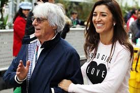 Doch das wird bald in zukunft in der formel 1 nicht mehr geben! Die Frauen Der Formel 1 Piloten Die Heissen Frauen Der Schnellen Manner Formel 1 Auto Motor Sport Rennen