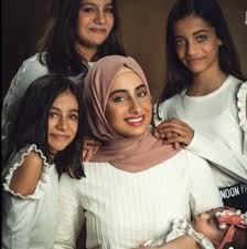 Pin By Ayoub Benh On Mera Casual Hijab Outfit Famous Baby Time