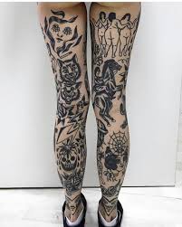 American Traditional Tattoo Sleeve Black And Grey The Page For Traditional Tattoo Lovers Follow Traditionaltattooink Traditional Tattoo Black And White American Traditional Tattoo Traditional Tattoo Girls