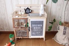 オール100均 すのこを組み立てるだけ 超簡単子供用キッチンの作り方 賃貸にもお勧め再利用術 子供用キッチン 100均 すのこ 部屋のアイデア