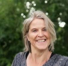 Een tuin barstensvol bloemen