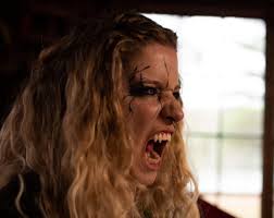 Hey hi! I'm Jessii! And I piloted "alive" Ezra Molon, Abigail Stevenson &  Maeve Laurier! As always thank you to the wonderful staff at DRNY. You guys  rock, big shout out to