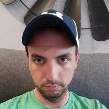 Derrick Geiger's Instagram, Twitter & Facebook