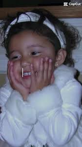 Diana Villafaña (@dvillafana)