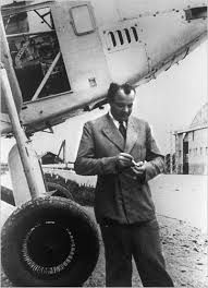 Antoine de Saint-Exupéry &#8212; Wikipédia