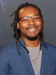 Advertiser social photos