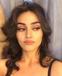 Esra Bilgic On Instagram Maria Mercedes Beauty Esra Bilgic Beauty Photoshoot