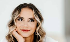 Brooke Brubaker's Instagram, Twitter & Facebook