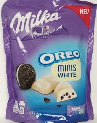The filling is between the two cookies. Oreo Minis White Milka 153 G