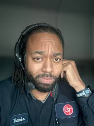 Is there such thing called a waiting fee if you unload the trailer at a  business?