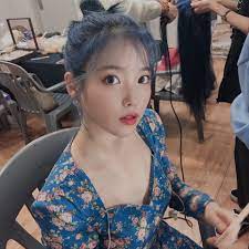 Iu has also ventured into television shows and hosting radio. Metrobeautywatch All Of Singer Actress Iu S Coolest Hairstyles Metro Style