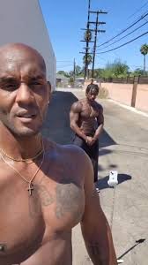 Quick status check with my dog @phitlossopher. Going into my second week  yall stay tuned … , #reelsinstagram #reels #reelsvideo #reelsindia  #trendingreels #reelsviral