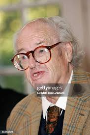 26 Photos & High Res Pictures