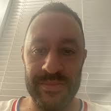 Looking for local handyman, exterminator, A/C-vent repair in Pearland?