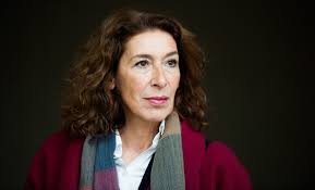 Adele neuhauser lebt nach der trennung von ihrem mann zoltan paul, mit dem sie in bayern lebte, wieder in neuhauser — ist der name von orten: Adele Neuhauser Interview Vielen Steht Das Wasser Bis Zum Hals