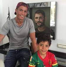 وحتى نوصلك لك فكرة أهمية دراسة الجدوى وما الخطوات الأساسية لعملها بشكل صحيح تابع الفيديو التالي لأربع دقائق فقط، ستفيدك حقاً في فهم كيفية عمل دراسة جدوى لمشروع صغير، متوسط أو حتى كبير عبر خطوات مهمة ستساعدك في إنشاء مشروع ناجح ومربح قابل. ÙƒØ±ÙŠØ³ØªÙŠØ§Ù†Ùˆ Ø±ÙˆÙ†Ø§Ù„Ø¯Ùˆ Ø§Ù„ØµØºÙŠØ± Tacteec