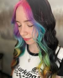 Rachel Passer's Instagram, Twitter & Facebook