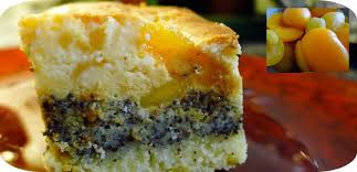 Über 43 bewertungen und für schmackhaft befunden. Vanille Kasekuchen Mit Aprikosen Mohn Creme Kochend Heiss De