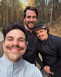 On episode 26: Dean Karnazes becomes a RUNEGADE "Motion stirs emotion"