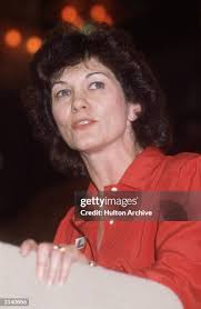 1,916 Joan Power Photos & High Res Pictures