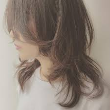 mari makaya on instagram 大野さんに素敵にカットしてもらったんだ レイヤーたっぷり おすすめ ハイレイヤー レイヤー ウルフ zacc 大野さん 大野くん ありがとうございます ヘアカット ロングヘア 梨花 髪型