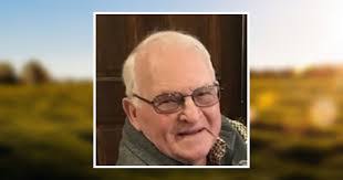 Billy Chitty's Instagram, Twitter & Facebook