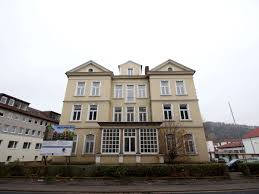 Erst bei anklicken der symbole zu facebook oder twitter werden daten an die jeweiligen anbieter übertragen. Vr Bankverein Sichert Sich Ehemaliges Muzkkka Rotenburg An Der Fulda