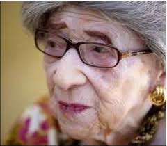 Alyce Dixon's Instagram, Twitter & Facebook