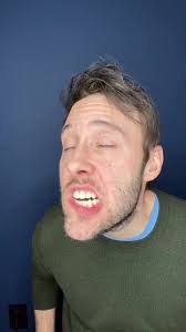 I’m looking for Ray Finkle. #lipsyncchallenge #lipsync #aceventura #lacesout