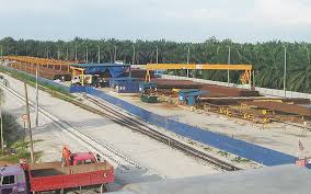 The rm9.5bil edtp involves replacing the current single rail line with a double track and laying electrical cabling along a 197km stretch of track. Gemas Jb Rail Track Pestech Unit Bags Rm399 Mil Subcontract Work Free Malaysia Today Fmt