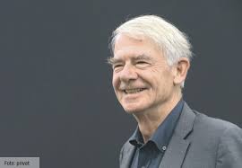 Research speedboat: 20 years of the Frankfurt Institute for Advanced  Studies (FIAS)