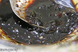 Didihkan air dalam periuk, titiskan minyak kemudian baru celur. Meehoon Sup Bihun Sup Potret Kasih