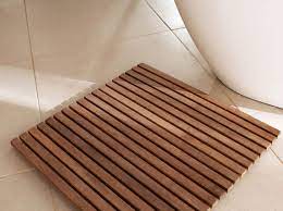 Voir plus d'idées sur le thème caillebotis ikea, caillebotis, deco balcon. Comment Choisir Son Caillebotis De Salle De Bains Leroy Merlin
