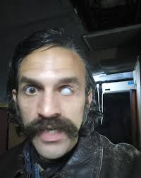 "Bueno bueno bueno, que tenemos aquí?", ., Así transformaba mi lenguaje y  mi aspecto para volverme Willard Ross Brymer, el asesino de Ringo  Bonavena., ., Este 24 de marzo podrán conocer a este animal ...