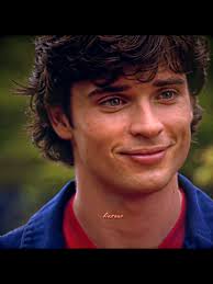 Clark Kent Now She Running Frkm The D Edit