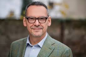 MHH-Senat votiert für eine Verlängerung der Amtszeit von Professor Dr. Christopher  Baum