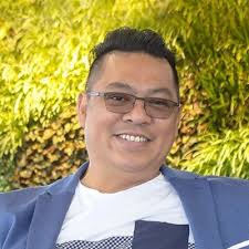 Get a sneak peek at the new the newest additions to the AMD Ryzen AI 300  Series family, including AMD Ryzen AI 7 and Ryzen AI 5 processors.