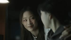 6 Teori di MV OMG NewJeans yang Bikin Mindblowing