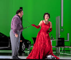 Read more on the website. Londra Il Don Pasquale Dolcemaro Di Damiano Michieletto Le Salon Musical