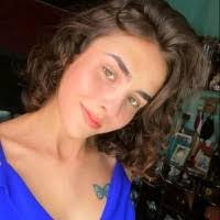 Kimberly Borba's Instagram, Twitter & Facebook