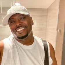 Cedric Noble's Instagram, Twitter & Facebook