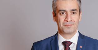 Ministern vill att grundlagen respekteras