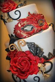 Pin By Ronette On Stunning Cakes Masquerade Cakes Sweet 16 Masquerade Masquerade Party Decorations
