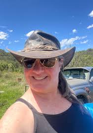 Partner wanted in upper Hunter for animal lover