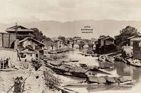 Srinagar, Kashmir, in the 1890s— the ...