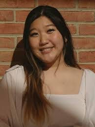 Sara Millman's Instagram, Twitter & Facebook